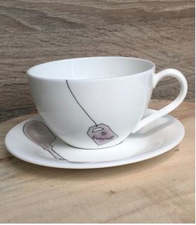 'Te Brecwast' (Breakfast Tea) Cup and Saucer
