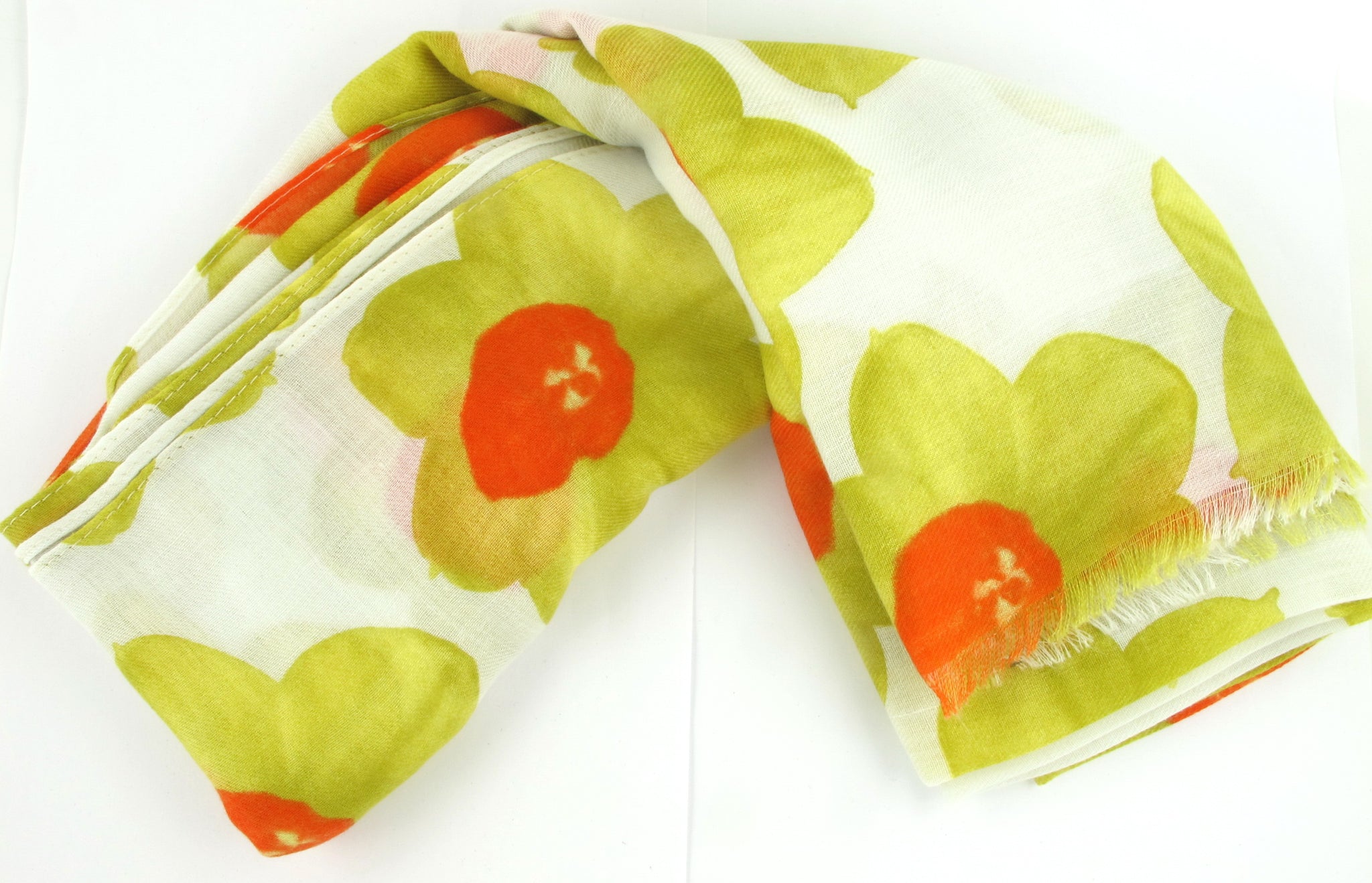 White scarf with Daffodil print